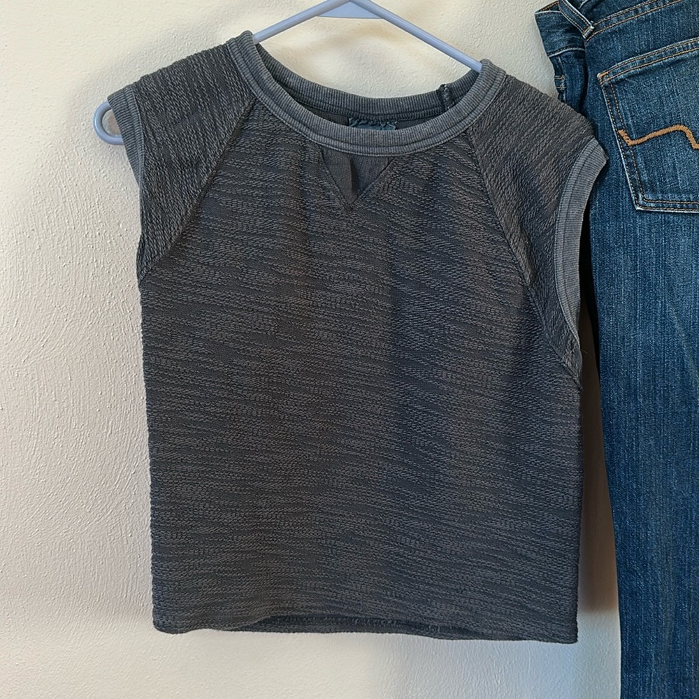 Universal Threads XS picnic top